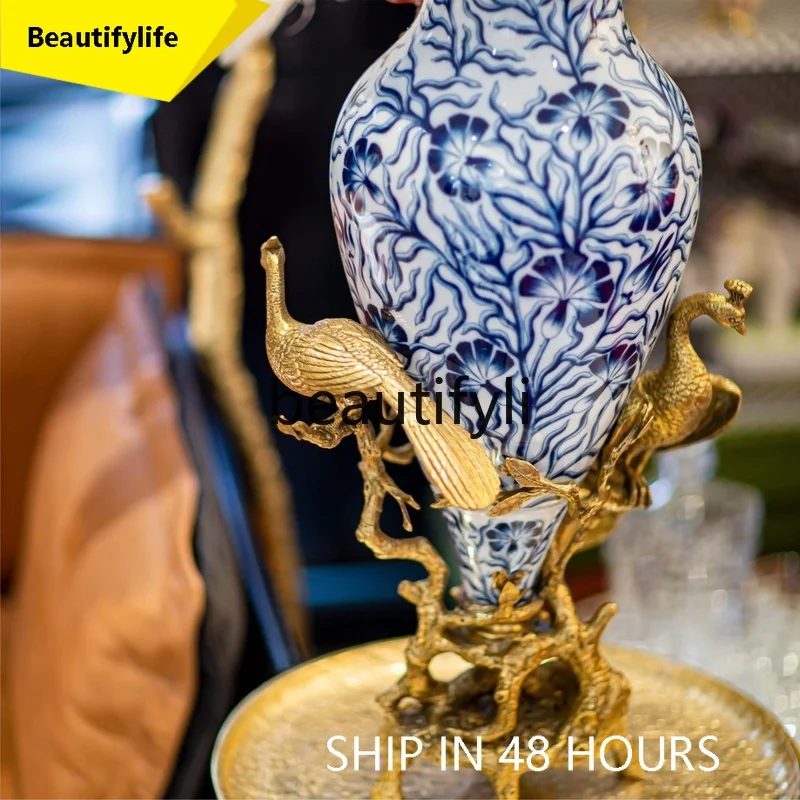 

6239 New Copper and Ceramic Vintage Soft Decoration Blue and White Porcelain Vase Stand Living Room Entrance Ornament