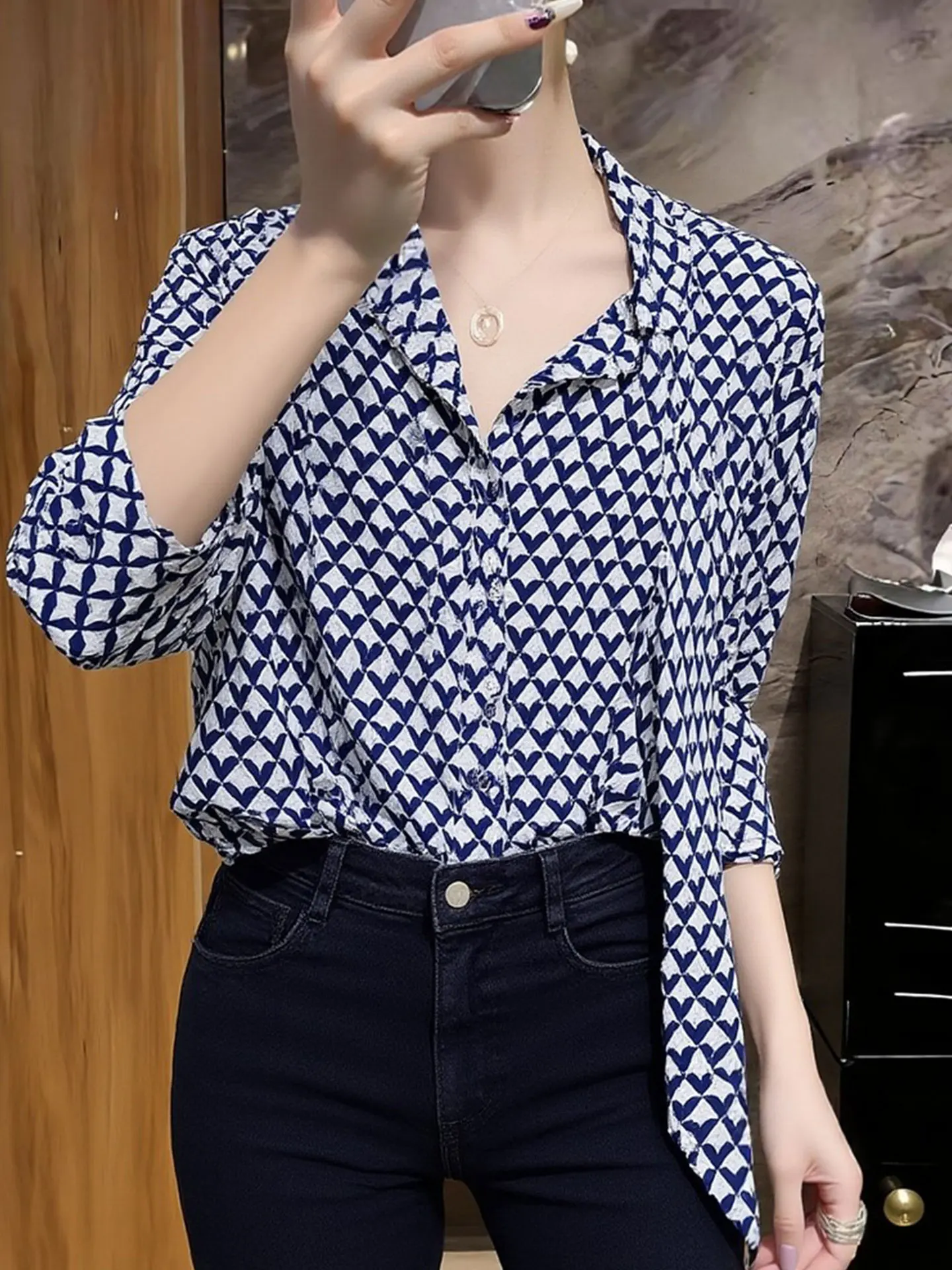 

Элегантная корейская женская рубашка в клетку с длинным рукавом, весенняя модная блузка с завышенной талией, стильный топ для деловых и повседневных образов, шелковая.