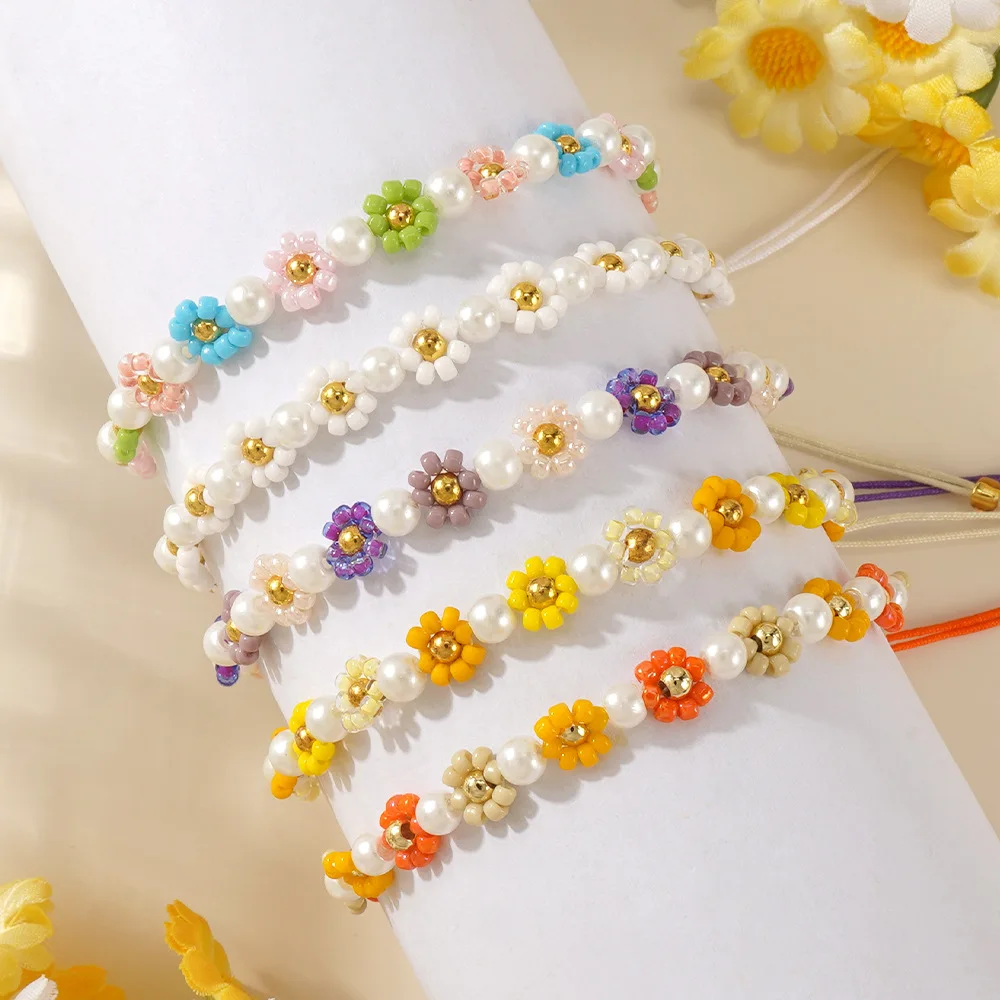 

Beaded bracelet Creativity Flowers Pearl Hand weaving Bohemia Adjustable Female Trend Simple Rice bead bracelet