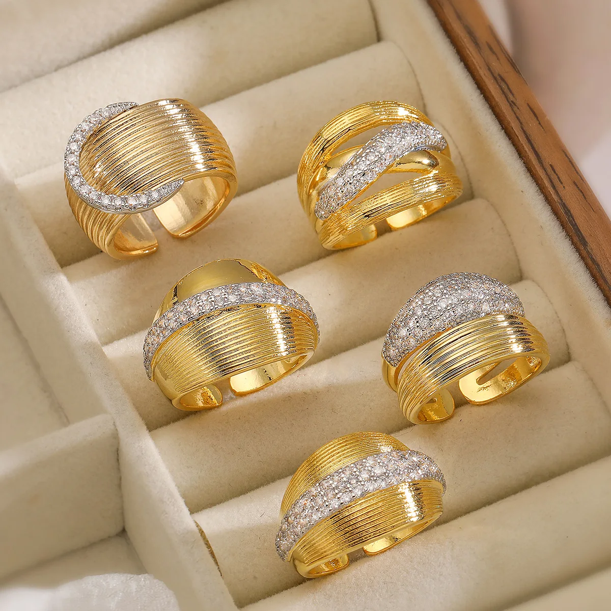 31styles Luxury AAA Cubic Zirconia Inlay Copper Wedding Jewelry Gold Color Statement Geometric Rings For Elegant Women