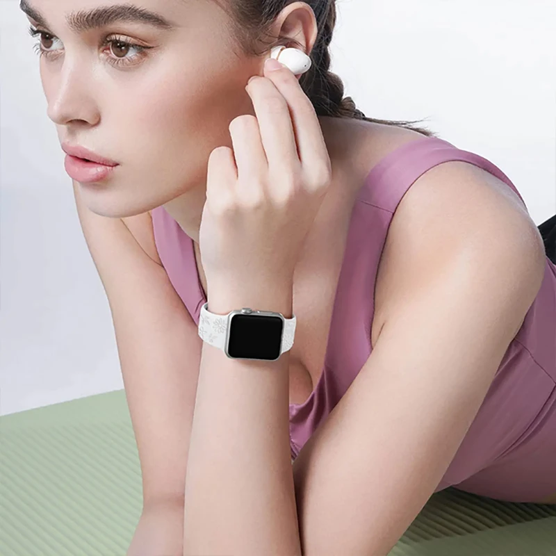 Strap For Apple Watch Band 49mm 44mm 42mm 41mm 45mm 44mm 40/38mm Floral Engraved Bracelet Correa iwatch Series 9 7SE 6 3 8 Ultra