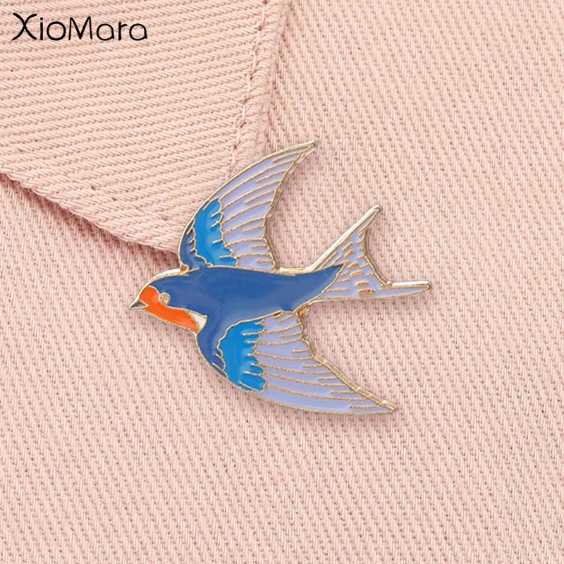 Cartoon Swallow Enamel Pin Flying Bird Cute Animal Brooch Lapel Backpack Badge Fashion Jewelry Accessories Gift for Friends