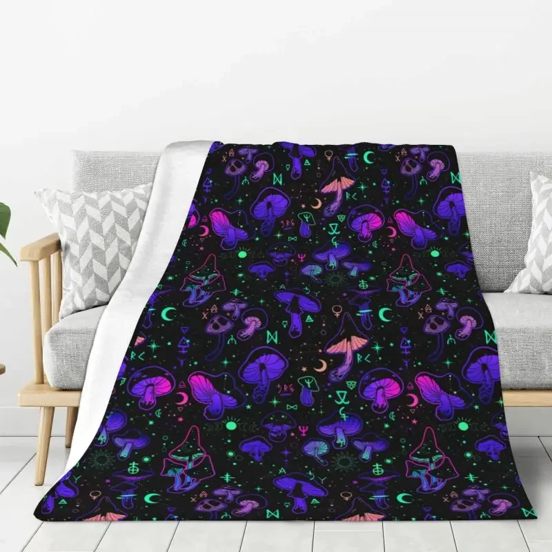 

Custom Psychedelic Magic Mushrooms Symbols Boho Blanket 3D Printed Soft Flannel Fleece Warm Throw Blankets Bedding Couch Quilt