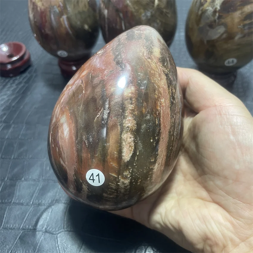 

Woodstone Dinosaur Egg Crystal Natural Quartz Stone Minerals Home Decor Reiki Healing Crystal Energy Craft Gift with Stand