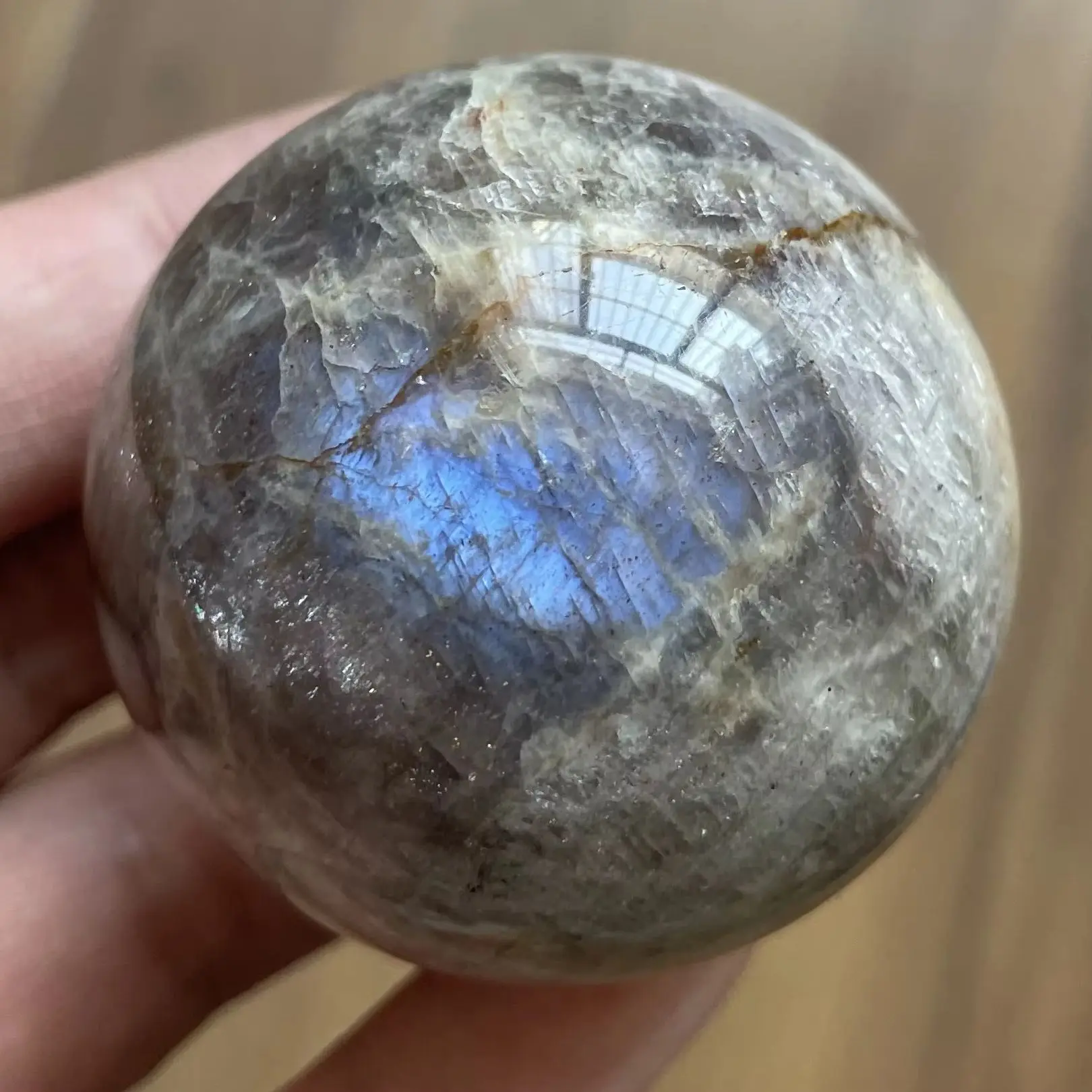 

Natural Stone Blue Moonstone Crystal Ball Rock Decoration Rough Polished Labradorite Quartz Sphere Healing