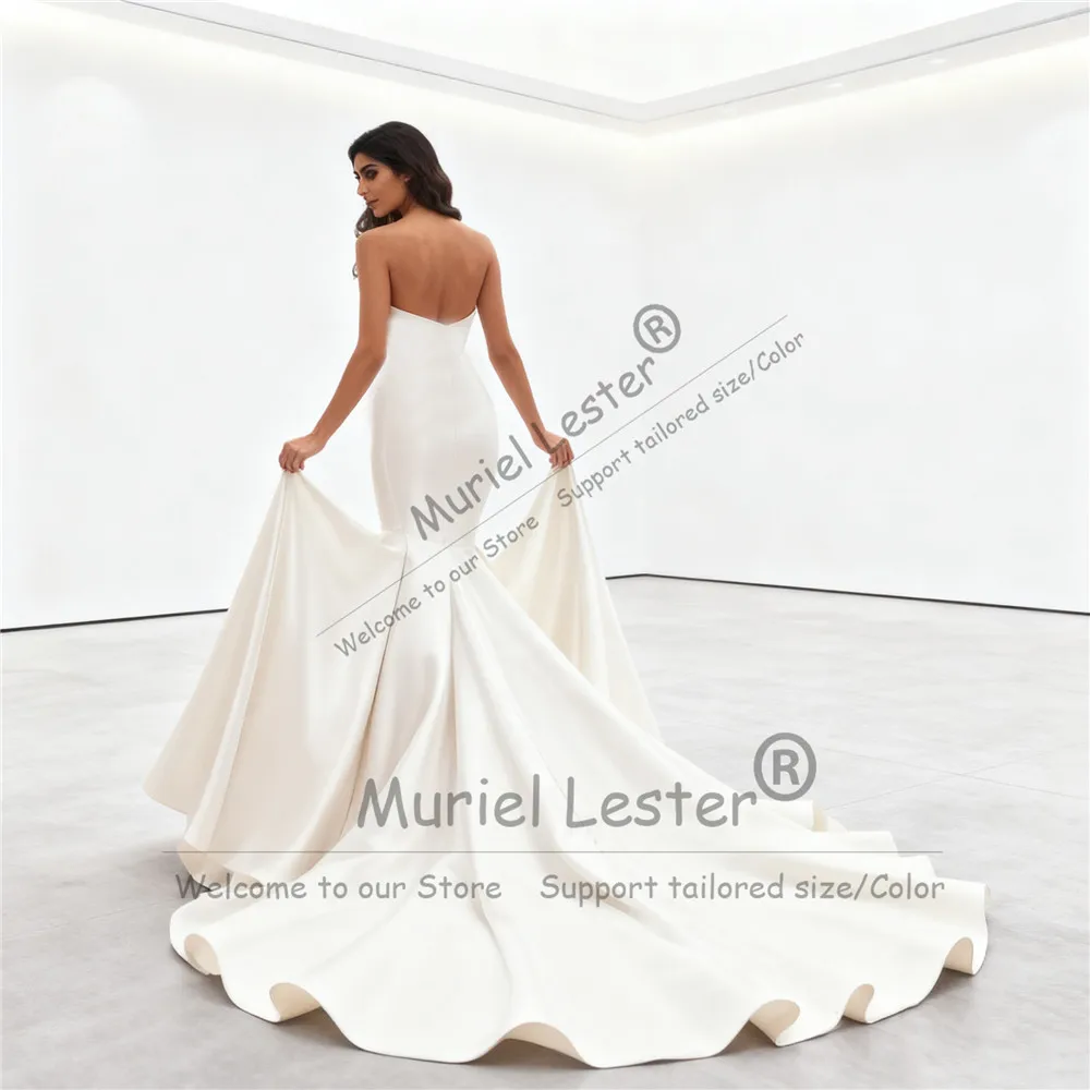 Abiti da sposa eleganti in raso sexy pieghettati con scollo a cuore senza maniche a sirena Abiti da sposa da donna Abiti da sposa personalizzati