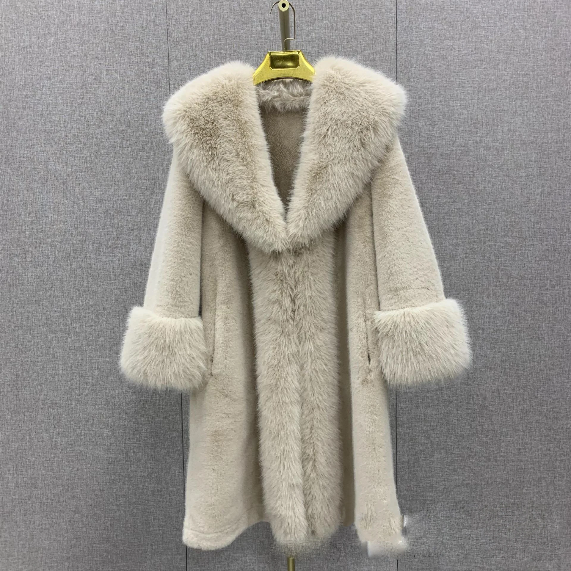 Female Fluffy Plush Outwear 2023 Faux Fur Coat Autumn Winter Jacket Coats for Women Fashion Black Fur Overcoats