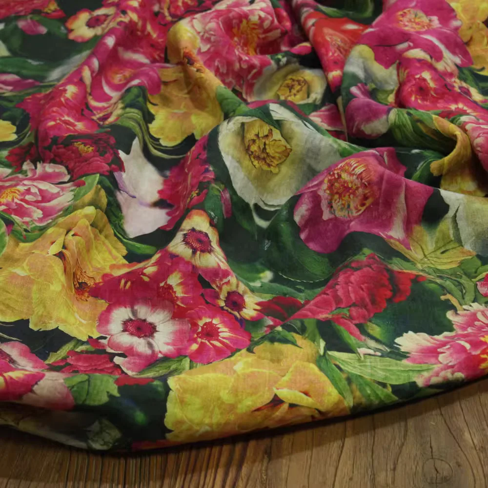 

Высококачественная цветная ткань из натурального рами с крупным цветочным принтом пионов, 1 ярд, для пошива юбок, платьев, рубашек, сумок и одежды.