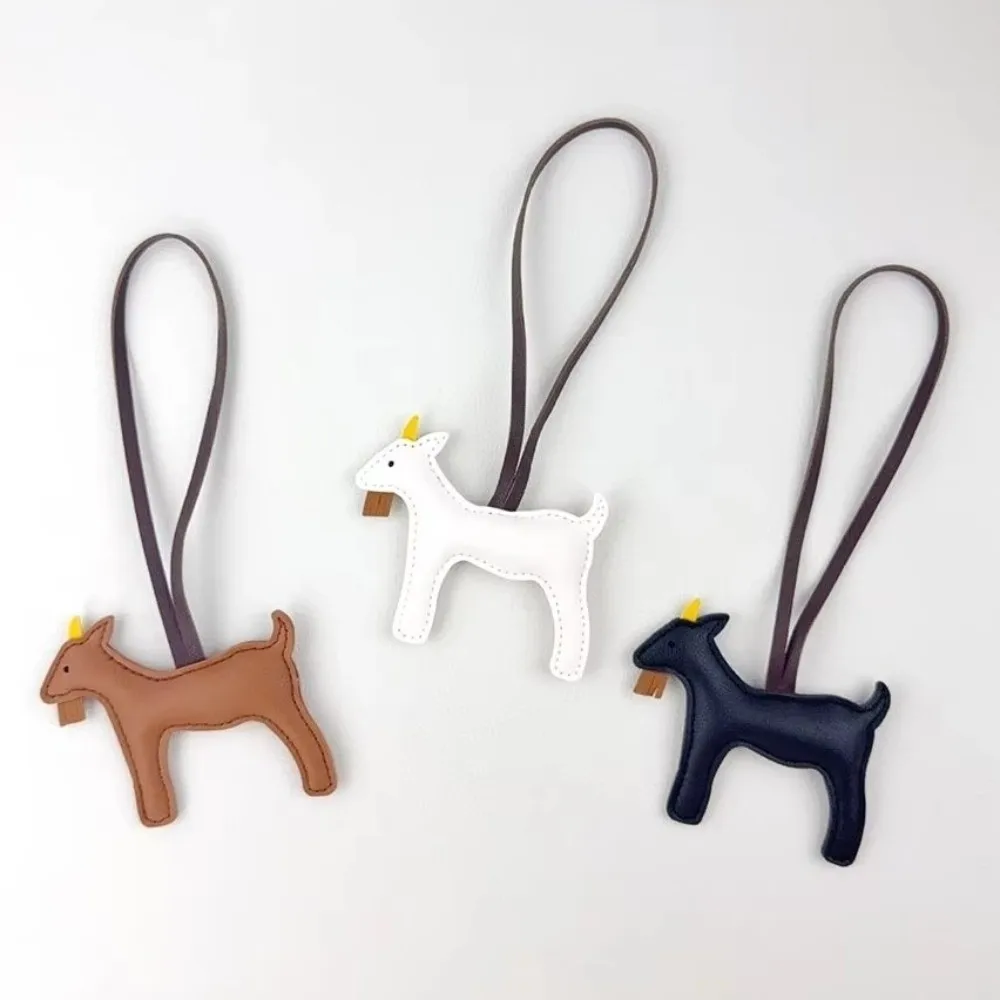 Portable Goat Bag Charm Hanging Design PU Leather Sheep Keychain Decorative Animal Key Ring Cartoon Backpack Charm