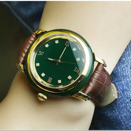 Green Jade Watch Diamond Inlay Quartz Wristwatch Couple Clock Lovers Male Female Luxury Gold 12 Zodiac Carving Dragon Watches