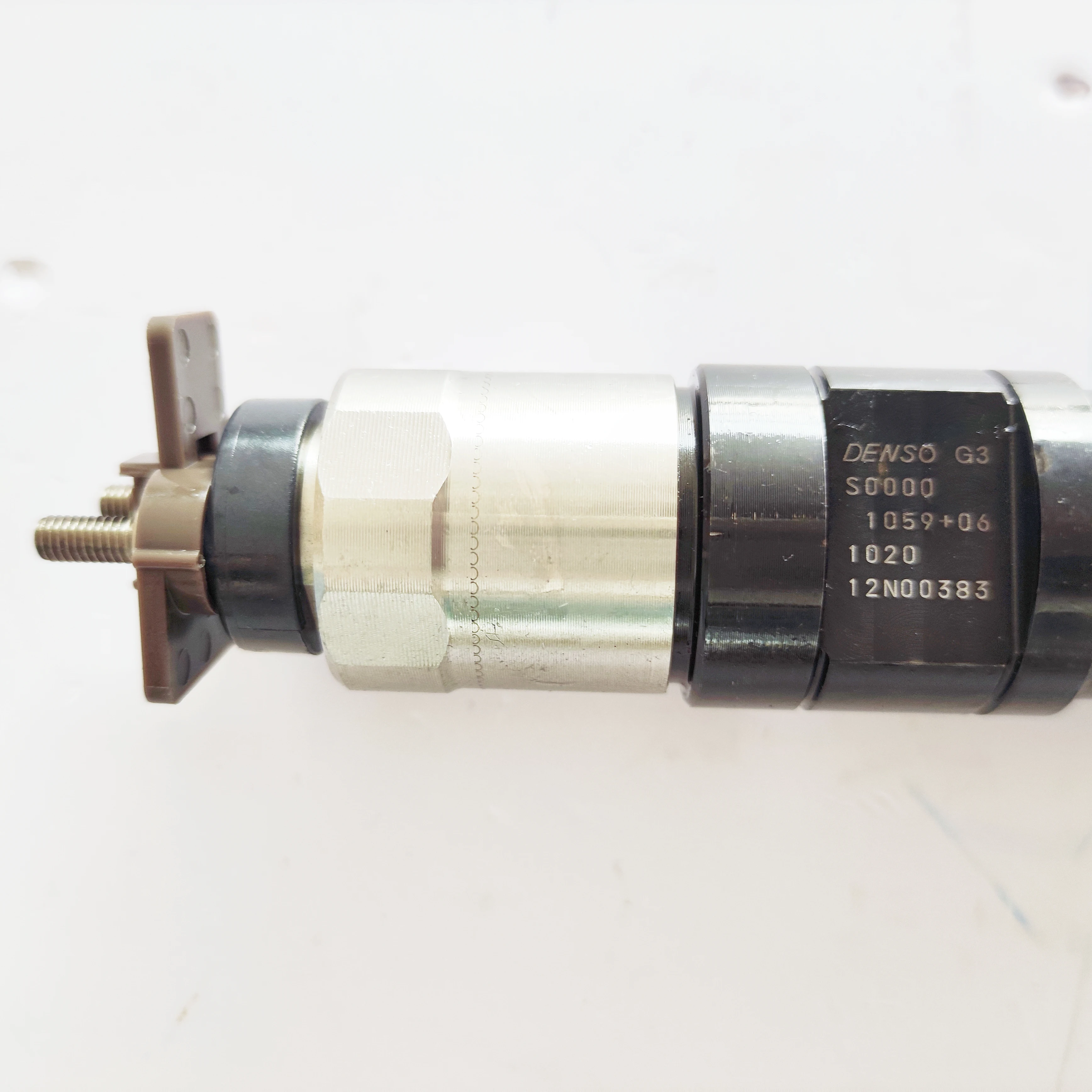 

Denso дизельное топливо, инжектор Common Rail 095000-1020 для двигателя тяжелого грузовика YC4FA YC4A