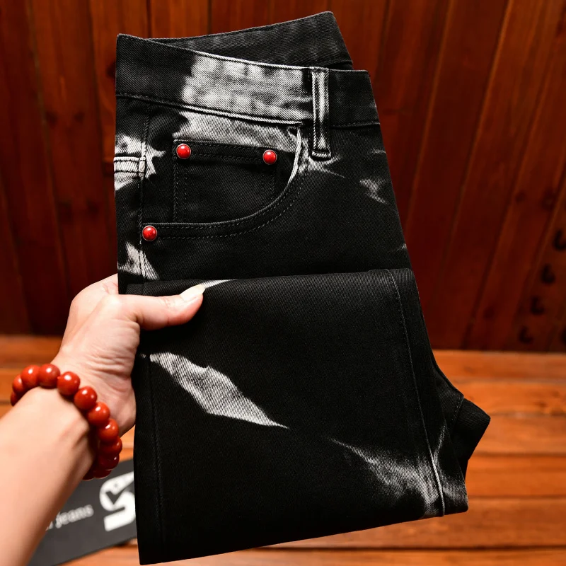 

Высококачественные персонализированные мужские джинсы, приталенный тренд, черно-белая технология тай-дай в стиле ретро, модные брюки