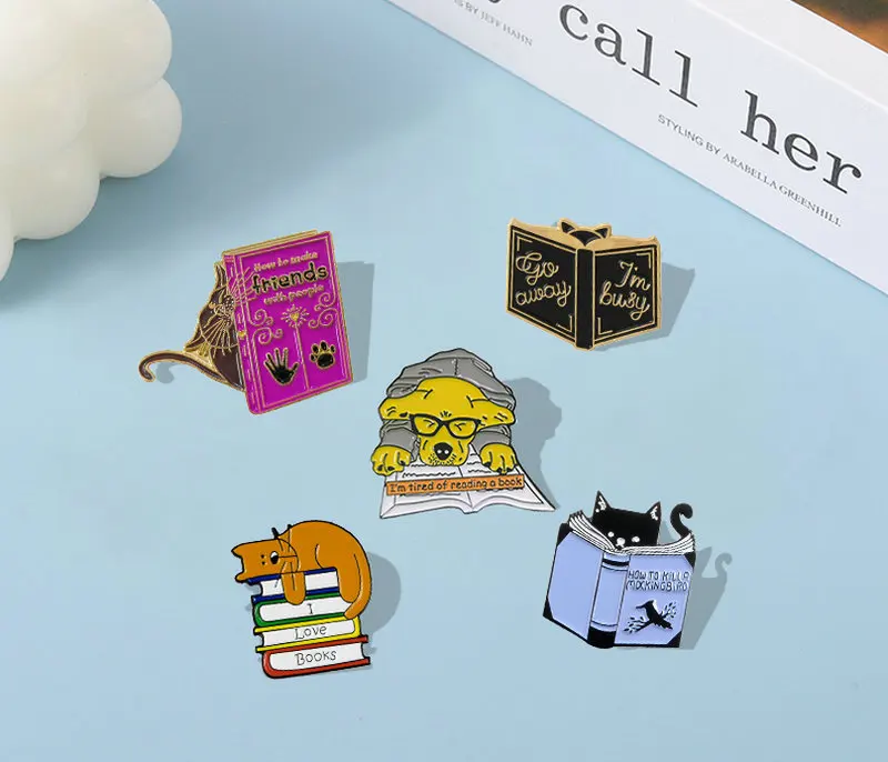 Cat Book Enamel Pin Reading Make friends with people Brooches Bag Clothes Lapel Pin Animal Badge Cartoon Kitten Jewelry Gift