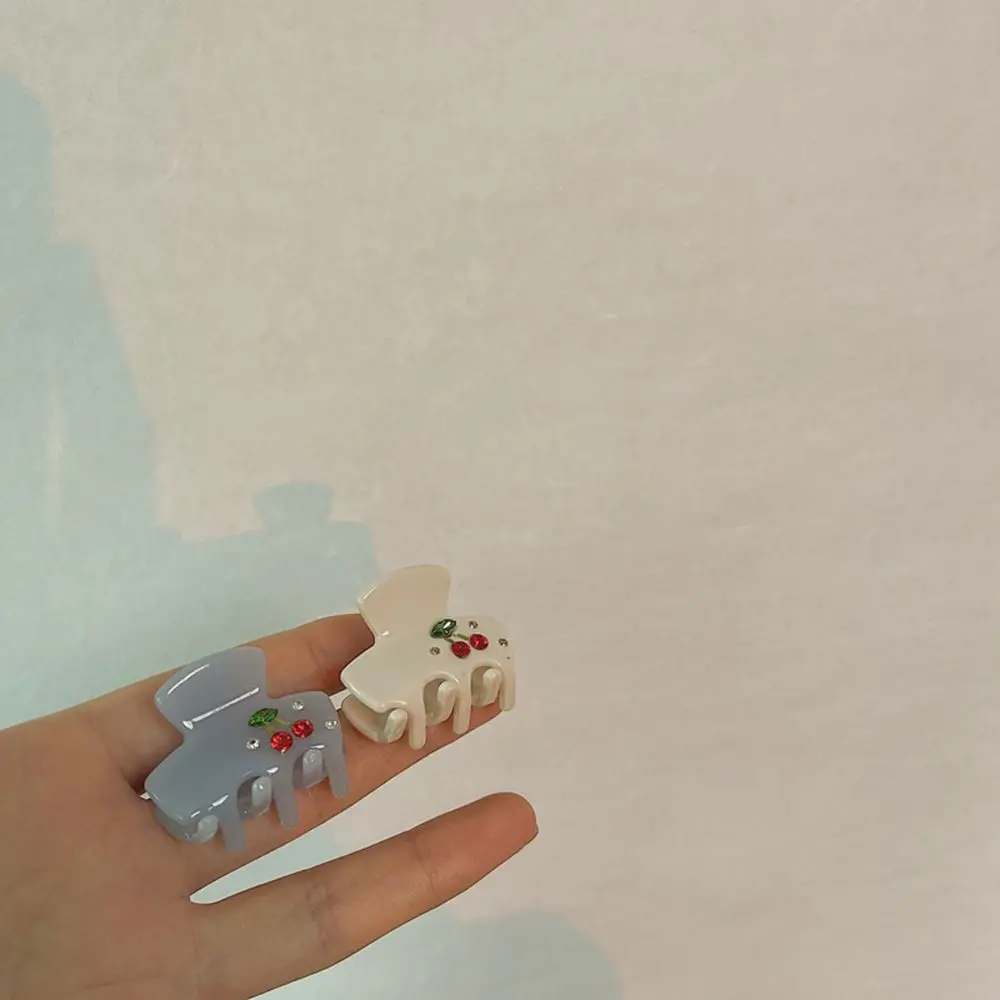 Aksesoris Rambut Korea Romantis Jepit Rambut Ceri Akrilik Jepit Rambut Wanita Hiasan Kepala Cakar Rambut