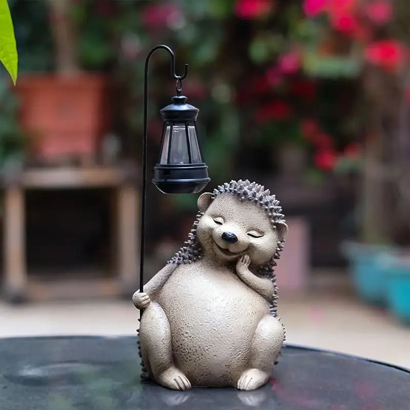 Hedgehog Solar Light Statue Solar Light Animal Statue Funny Hedgehog Lantern Garden Art Funny Resin Animal Statue For Courtyard