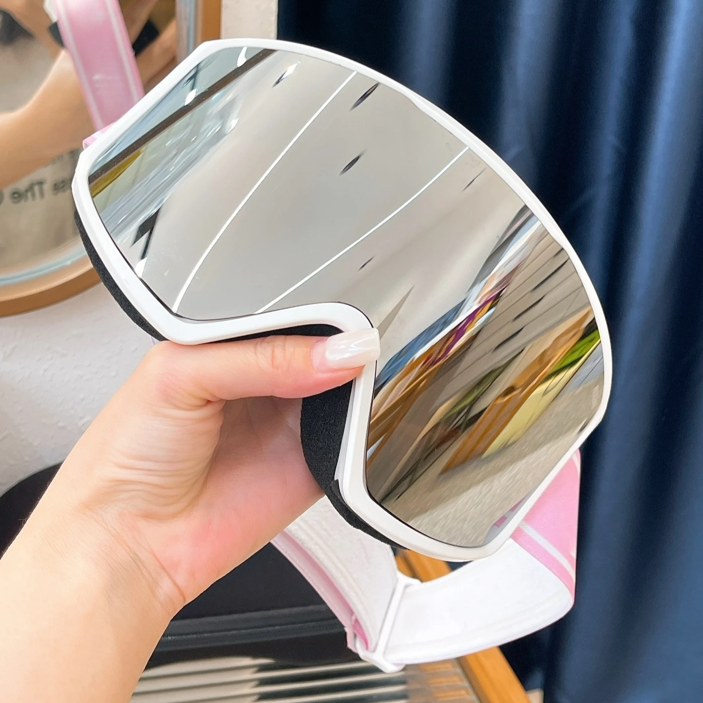 

Высококачественные модные дизайнерские лыжные очки для активного отдыха, унисекс, цветные, для горнолыжного спорта, снаряжение для катания на лыжах, подарки на праздники.