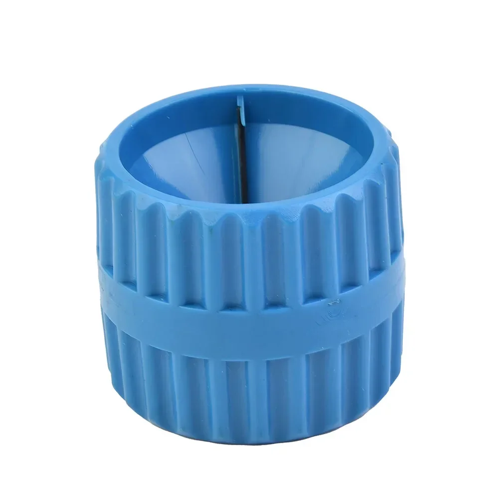 

Hand Tool Pipe Chamfering Internal External Tubes Heavy Duty Deburring Tool Portable Plastic Pipe Reamer Deburring 45*40*40mm