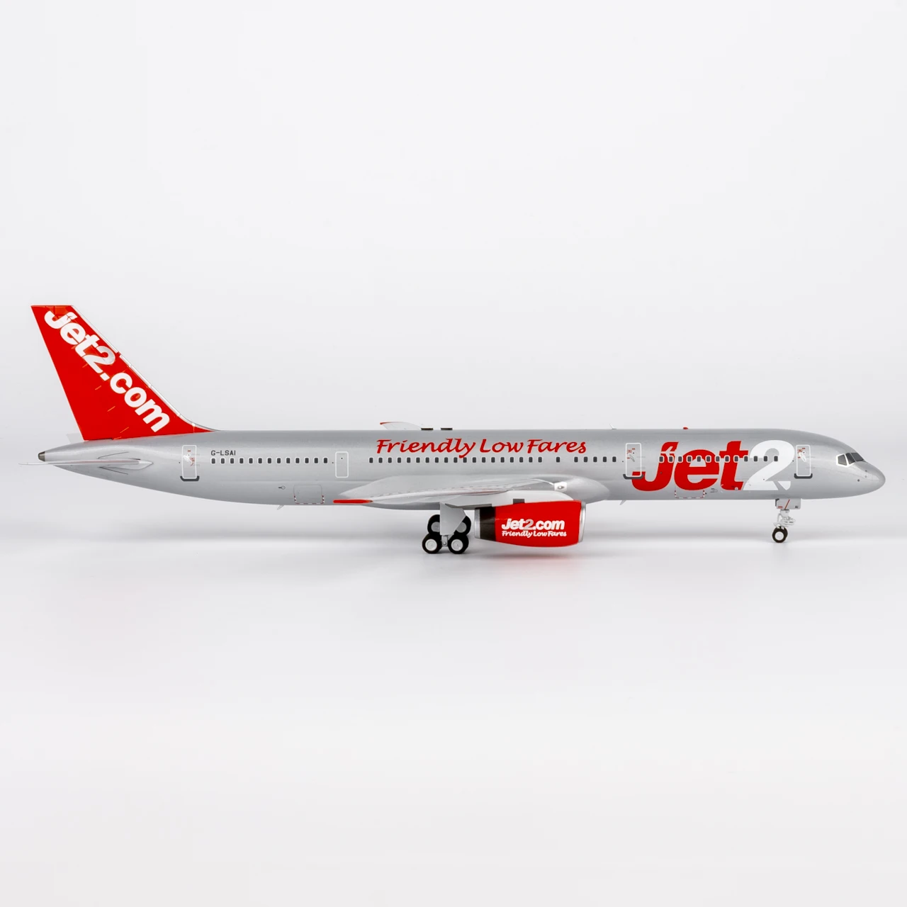 42052 Aereo da collezione in lega regalo NG Modello 1:200 Jet2.com Boeing B757-200 Diecast Aircraft Jet Model G-LSAI con supporto