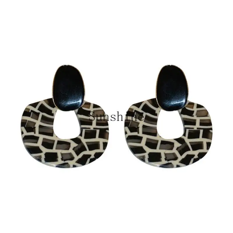 Geometric acrylic earrings European and American brick pattern temperament earrings women