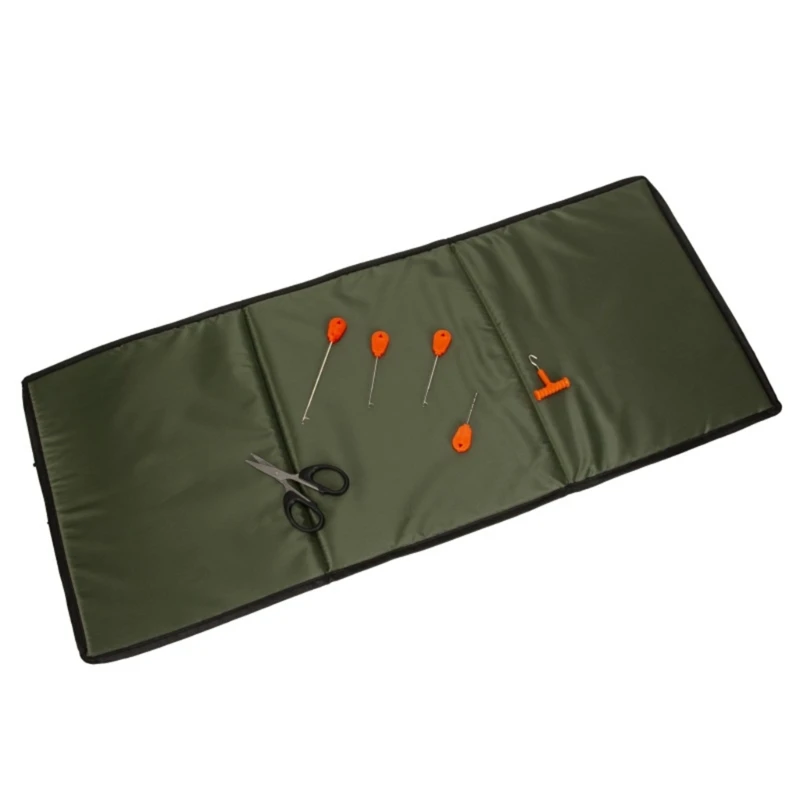 3-Fold Landing Mat Fishing Unhooking Mat Carp Unhooking Mat with Baiting Needle Foldable Padded Outdoor Fishing Tool