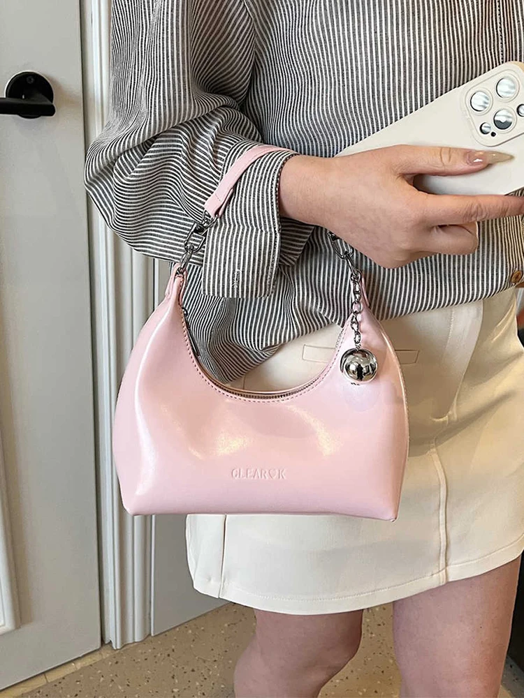 Podręczna modna torba damska Wiosna Nowa koreańska torba rekreacyjna z łańcuszkiem Pojedyncze torby na ramię Premium Solid Color PU Leather Crossbody Pack