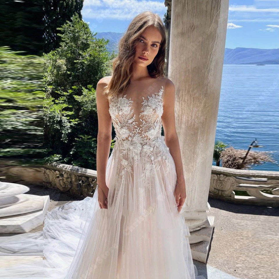 Fascinating A-Line Women Bridal Gowns Lace Applique Tulle Wedding Dresses Sweetheart Deep V-Neck Beach Banquet Vestidos De Novia