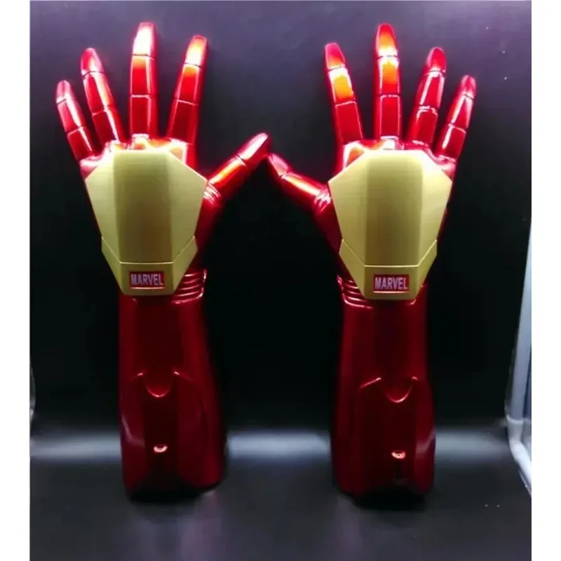 Guantes con luz LED de Iron Man a escala 1/1, figura de brazo, guante de emisión infrarroja, disfraz de Cosplay, vestido elegante, accesorios para espectáculo en escenario de Anime