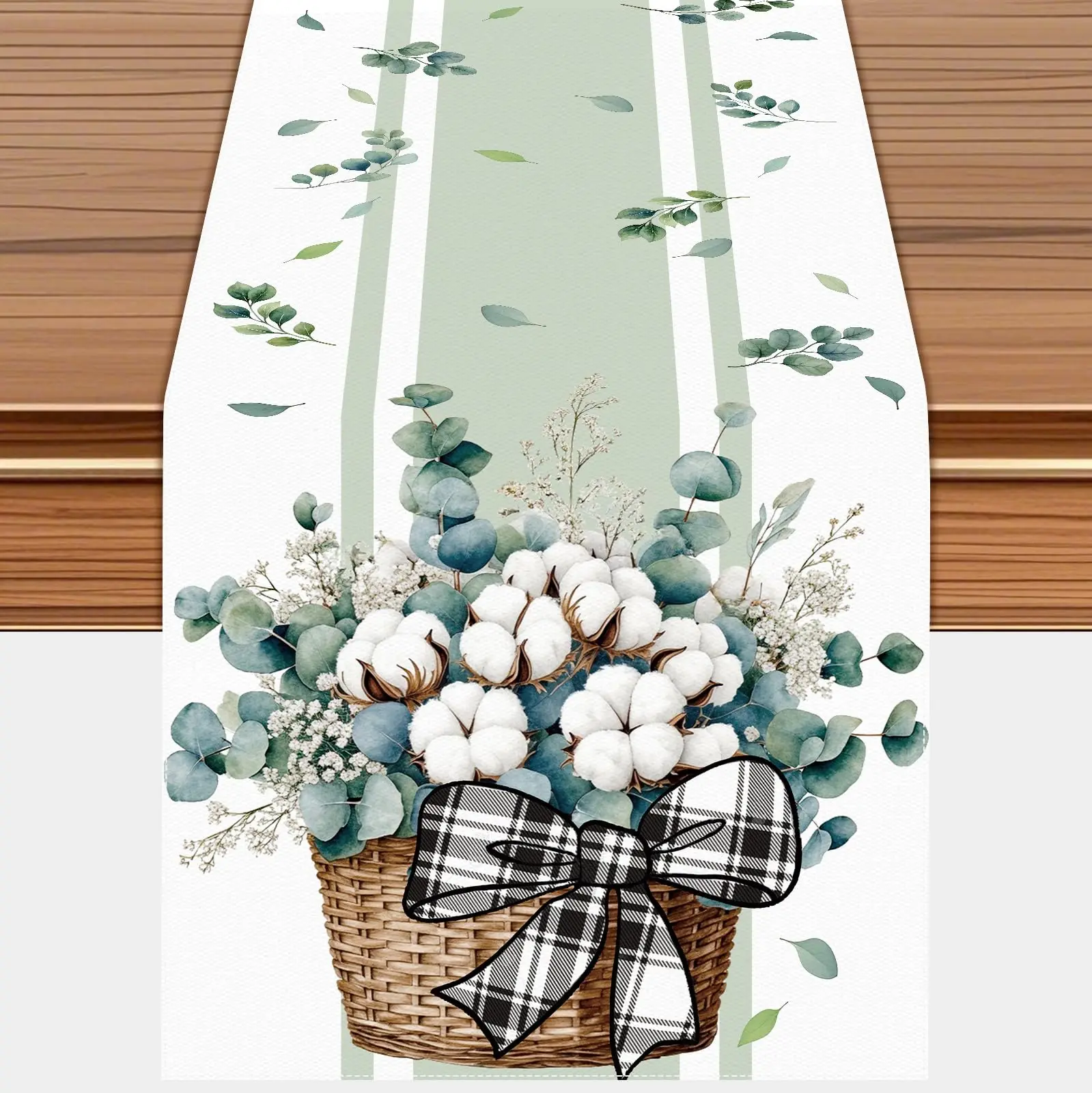 Salbeigrüner Tischläufer mit Baumwollblumen, Eukalyptusblättern und Büffelkaro-Schleife |   Weißes und salbeigrünes Dekor für die Hochzeit