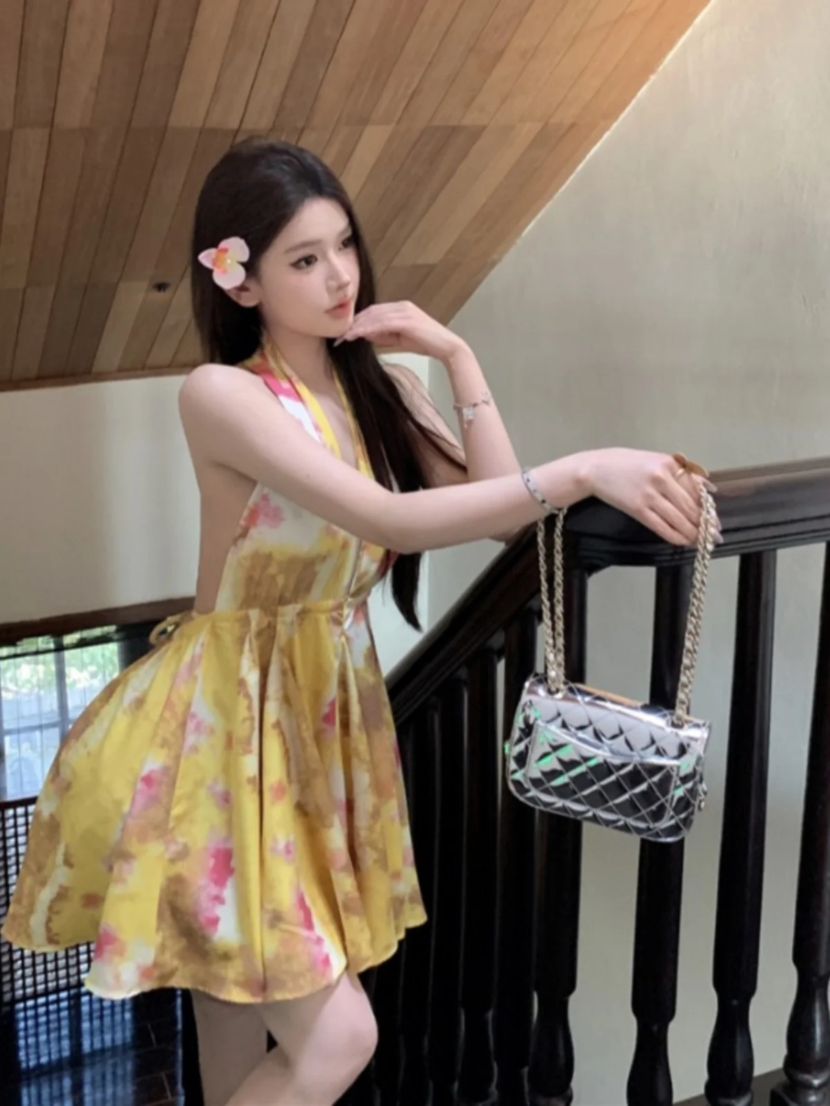 Oszałamiająca, plażowa, lekka w dotyku spódnica letnia w stylu Dr Design Sensation, mały rozmiar, nadruk, elastyczna talia, krój A...