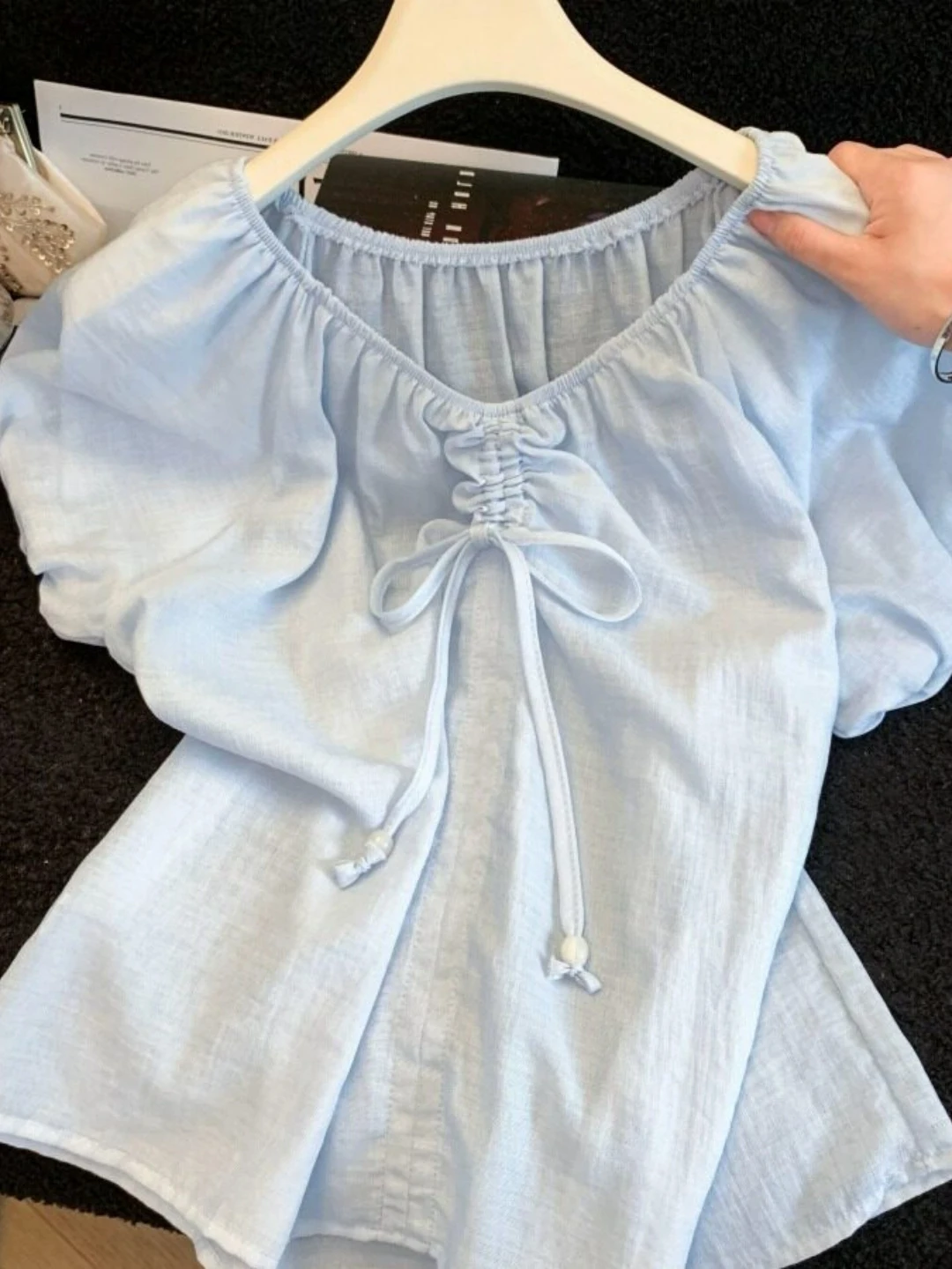 

V-Neck Drawstring Bubble Sleeve Short Shirt Women Summer 2026 New Design Loose Chiffon Top French Style Breathable Skin-Friendly