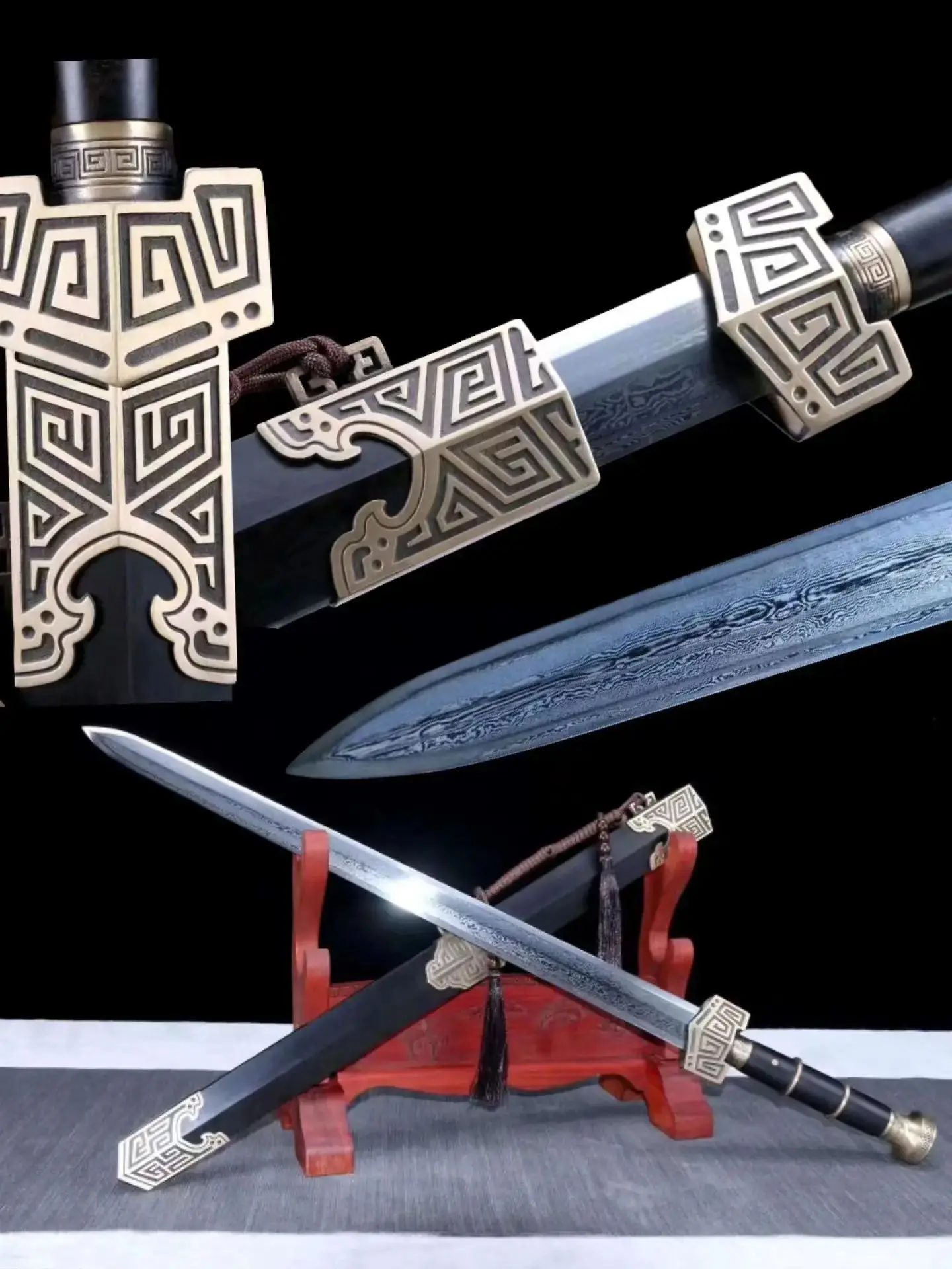 

Emperor Qin Battle Sword, Handmade Multi Refined Pattern Steel Blade, Real Chinese Kungfu Weapon, Unsharp
