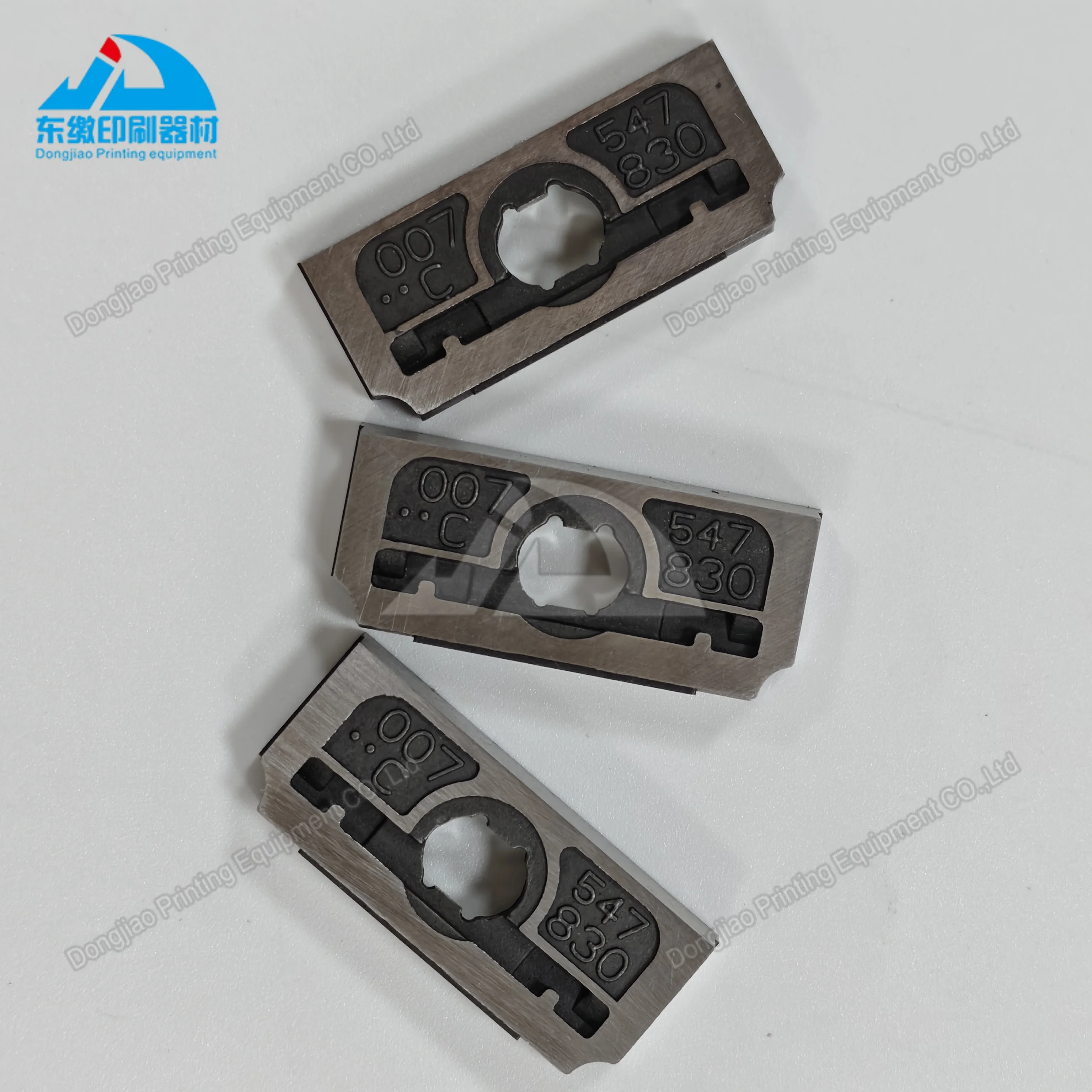 

Скребок для чернил для печатной машины Man Roland 700, запасные части: лезвие, ключ для чернил, подушка, 547830, держатель двигателя чернильного аппарата