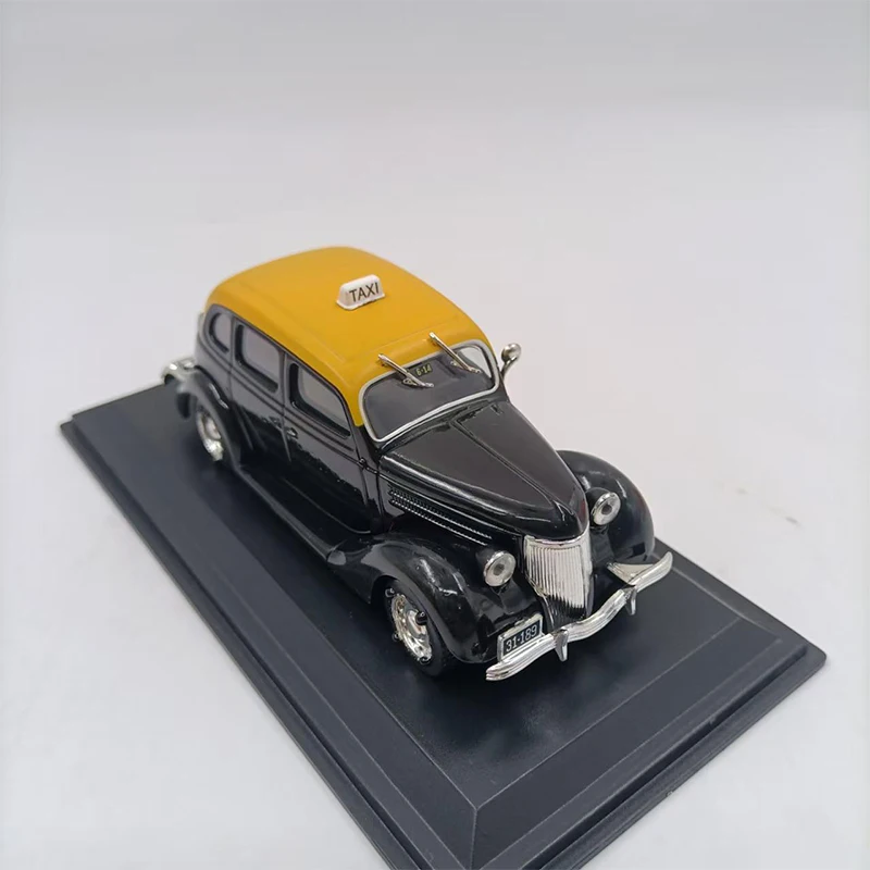 

Diecast 1:43 Scale Ford V8 4-door Montevideo 1950 Taxi Simulation Alloy Car Model Toy For Kids Gifts Collection Souvenir