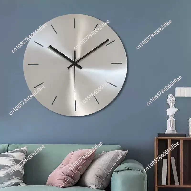 Modern Art Minimalist Round Silver Decorative Clock Stainless Steel Material Wire Drawing Process Living Room Wall-Mounted Clock