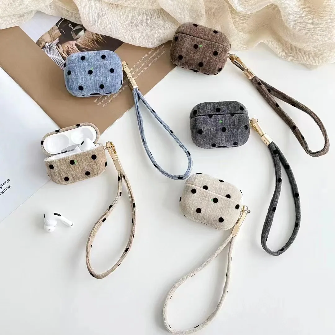 Flannel Polka Dots Earphone Case for Airpods Pro 2 (2022) & Airpods 4 3 2 1 Shockproof Protective Cover+Metal Buckle+Hand Strap