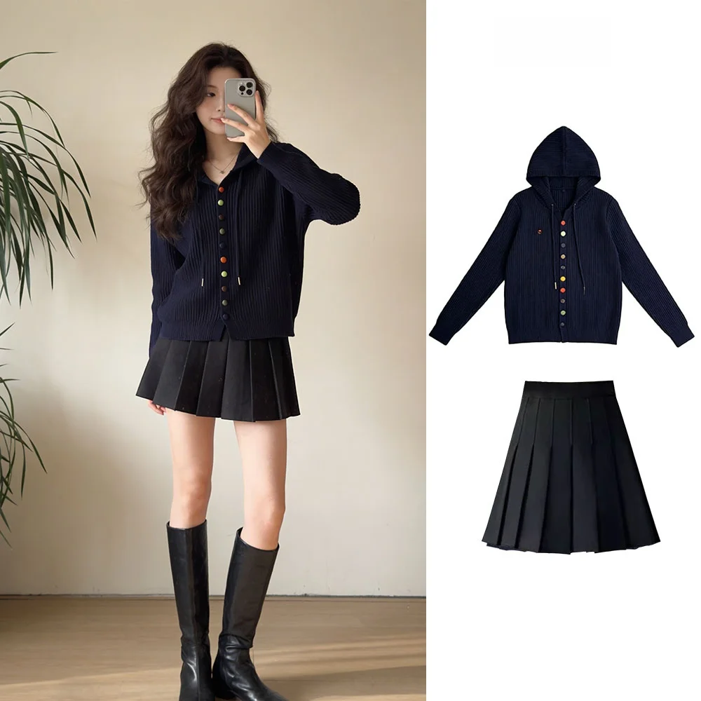 

Korean Style Spring Set Women's College Style Hooded Knitted Cardigan Top with Slimming Pleated Short Skirt Two Piece Set