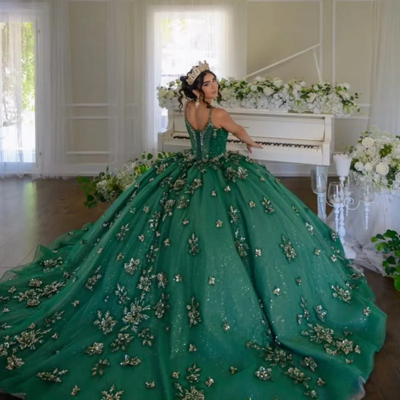 Robes De Quinceanera vert foncé brillant personnalisées, épaules dénudées, paillettes appliquées en dentelle, longue queue avec nœud, 15