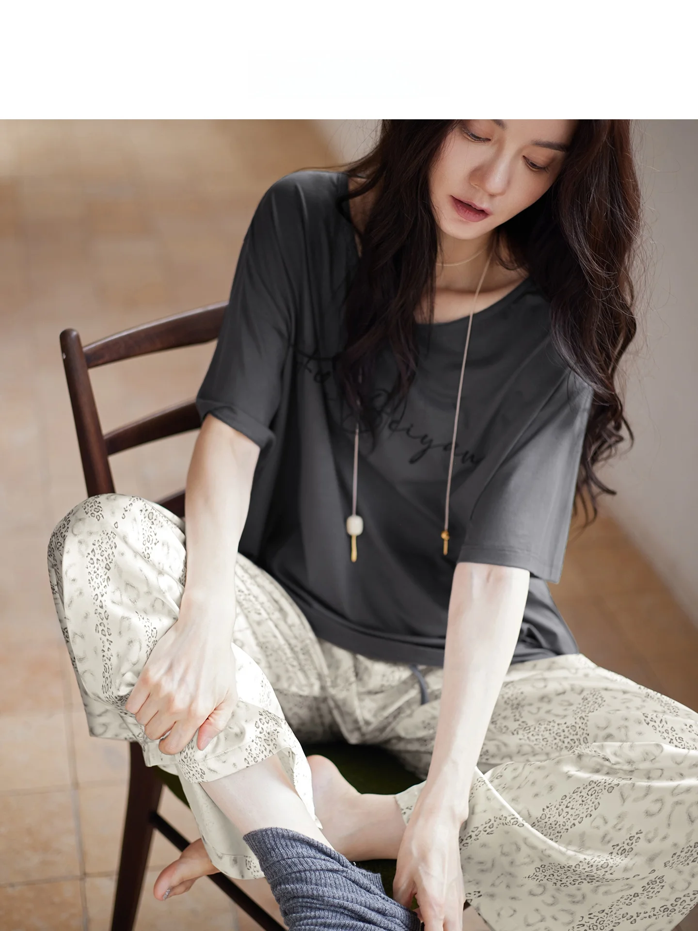 baiyan-simple-high-end-women's-summer-lightweight-short-sleeve-long-pants-sleepwear-cool-feeling-set-casual-wearable-home-clo