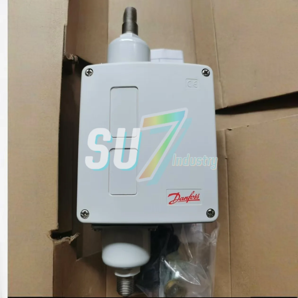 Sakelar Tekanan Baru Asli 017D002366 RT260A 017D002466 RT260A 017D002566 RT262A