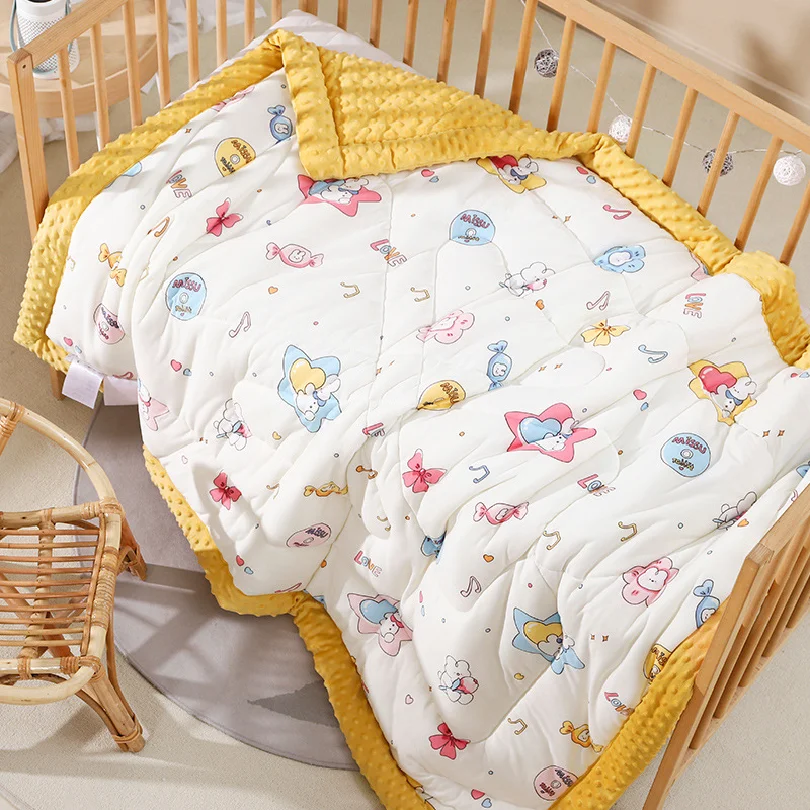 Winter Warm Baby Quilt Comforter Quilted Blanket Soft Nap Cover Bed Thick Blanket Newborn InfantWarm and cozy bean velve Bedding
