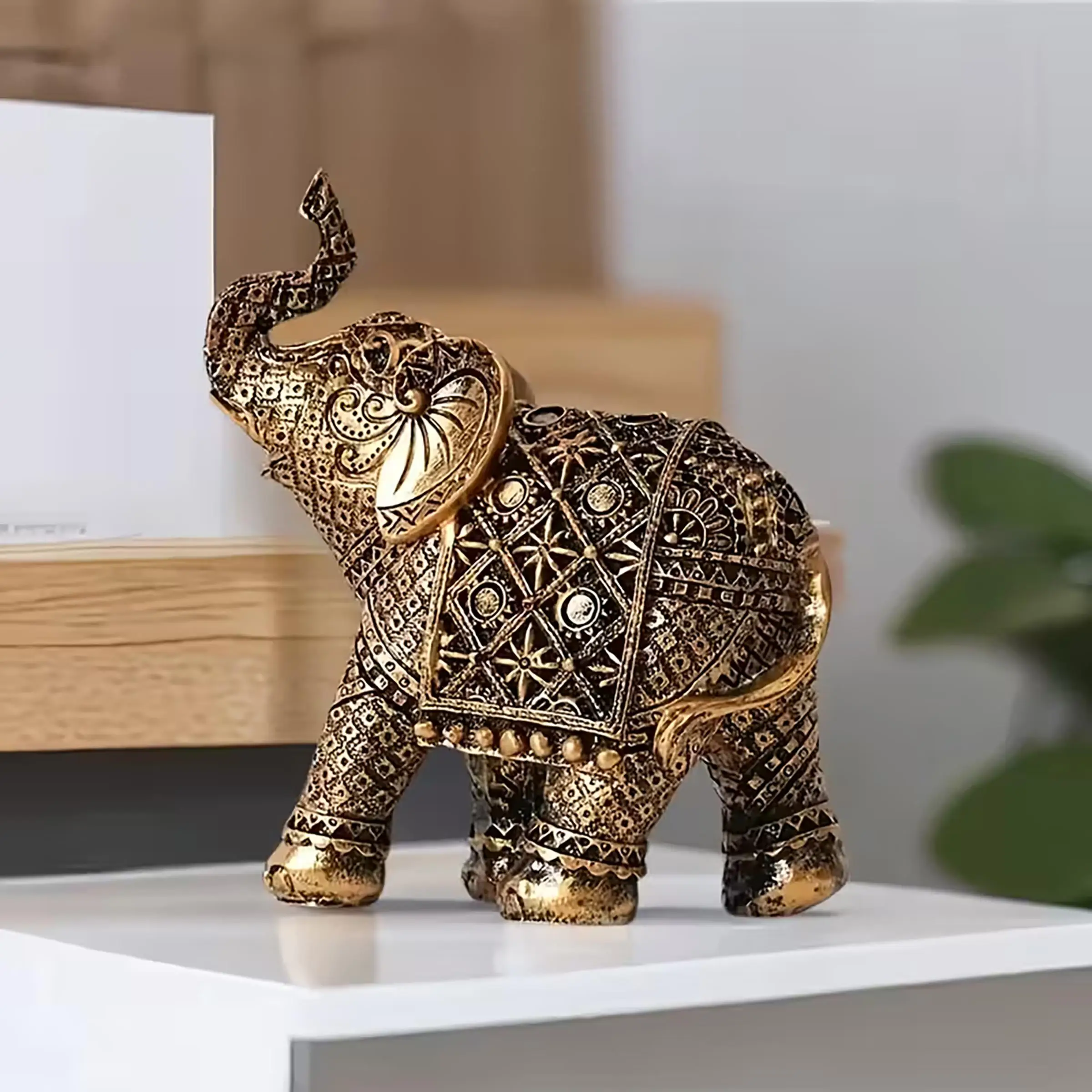 1pc Lucky Fortune Elephant Ornament, Resin Sculpture Art Craft, for Bookshelf, Home Living Room, Office, Café Decor