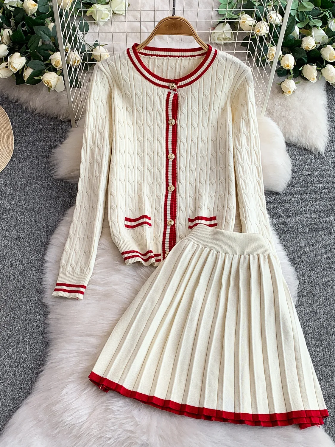 ファイオン ツイスト カラー ブロ ラウンド ネットニット オルト スカート＆ジャケット ツーピースセット ハイウエスト スリミング スレ 秋冬新作...