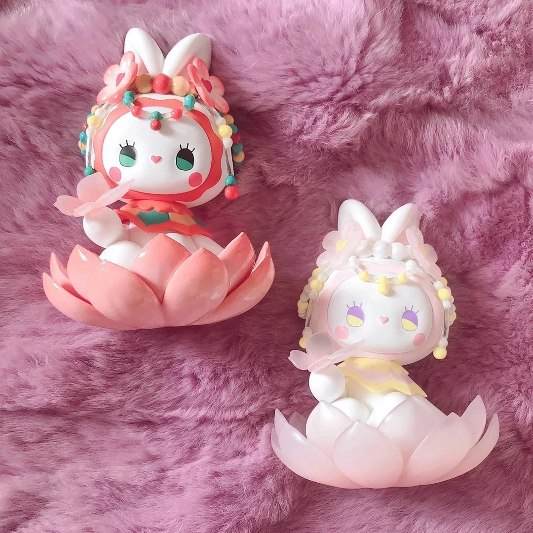 إيما ميجينغ فورست حول صندوق أعمى من سلسلة بيند - زخرفة دمية فتاة لطيفة مصنوعة يدويًا هدية لعبة صندوق أعمى عصري