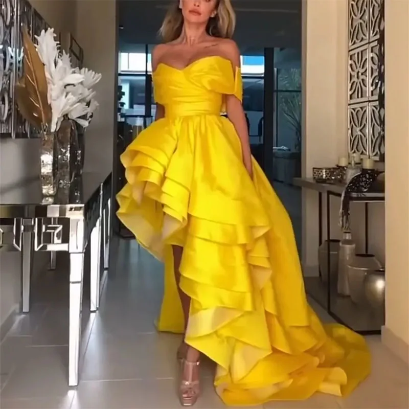 Elegante vestido De noche amarillo con hombros descubiertos para mujer, vestido De fiesta Formal plisado con volantes, tren De barrido, vestido De Graduación