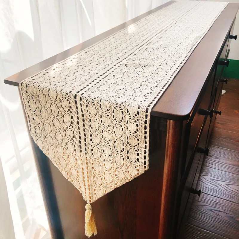 Retro Pastoral Style,Hollow Out Table Runner, Home Decor, Cotton Crochet Table Runners with Tassel, Flat and Sharp Corners, 1pc