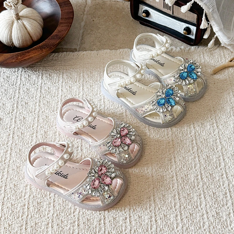 

Girls Princess Sandals Hollow Out Children Pearls Toes Capped Sandals Kids Summer Beach Shoes Soft Sole Size 23-33