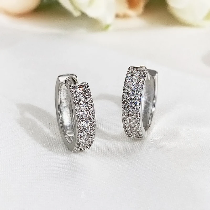 Huitan High Quality Silver Color Hoop Earrings Women Micro Paved CZ Stone Fashion Versatile Girls Circle Earrings Trendy Jewelry