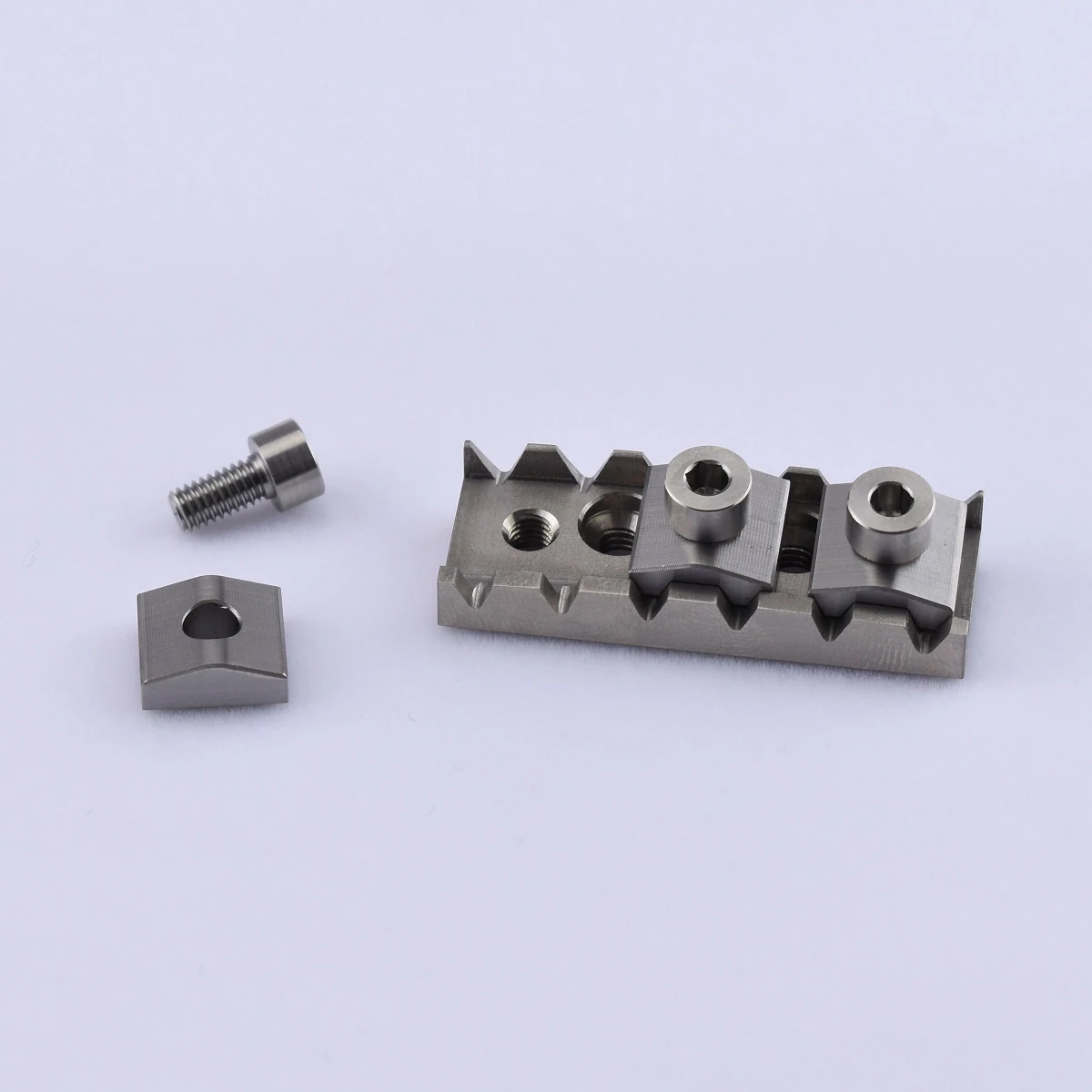 【Made in Japan】Titanium Alloy Electric Guitar Tremolo System Bridge Locking Nut String Lock  42MM/43MM