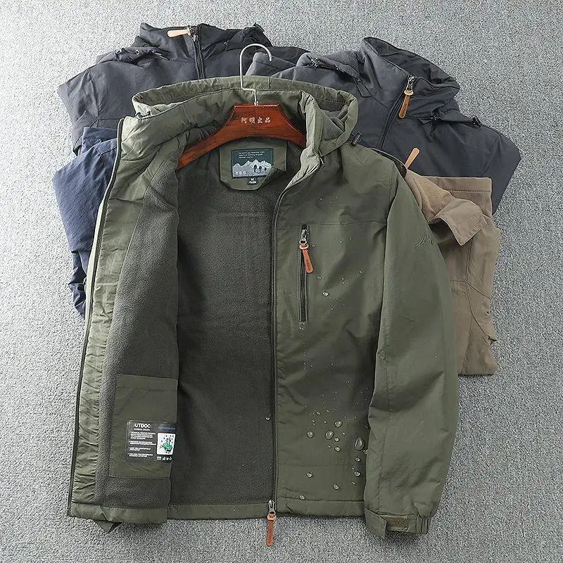 

2023 Men's Casual Outdoor Fleece Lined Jacket Detachable Hood Three-Proof Loose Outerwear Fashionable Urban Style Winter Coat