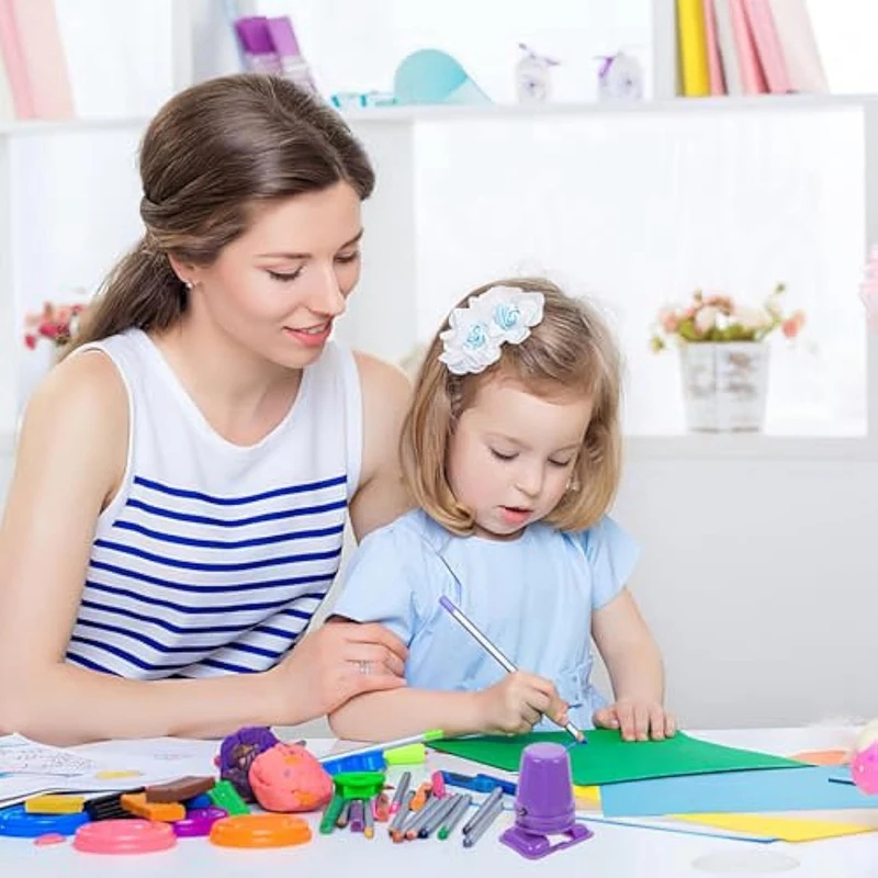 Clockwork Legged Robot DIY-materialen Kerst Clockwork Play Sportaccessoires-AT93